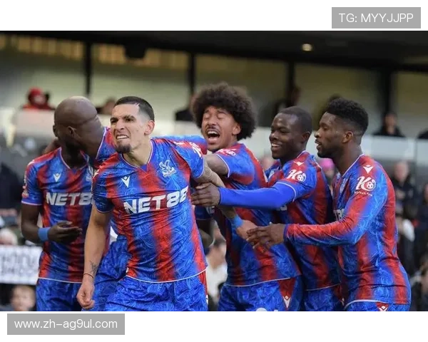 里昂对英超球队相关全景解读为你还原幕后故事